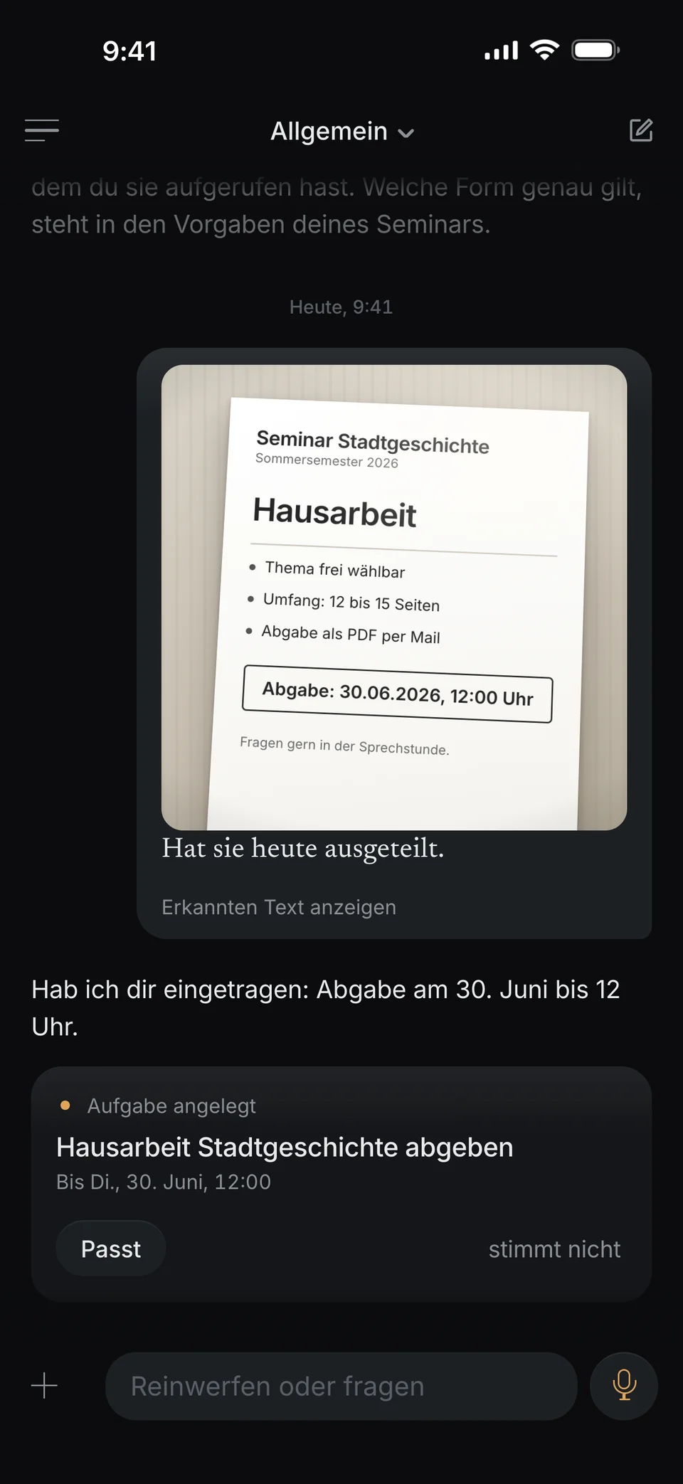Das Foto eines Blatts: Seminar Stadtgeschichte, Hausarbeit, Umfang 12 bis 15 Seiten, Abgabe 30.06.2026, 12:00 Uhr, dazu „Hat sie heute ausgeteilt.“ Darunter die Karte Aufgabe angelegt: Hausarbeit Stadtgeschichte abgeben, bis Dienstag, 30. Juni, 12:00.
